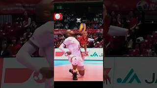 A unique chest serve reception by Earvin ngapeth🏐🥶epicvolleyball volleyballworld  volleyball [upl. by Iveksarap]