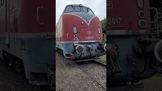 Eisenbahnmuseum Bochum  V200017 E94 080 bahn db trainspotting [upl. by Jocelyne297]