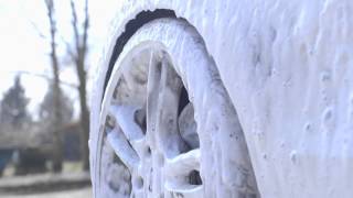 Auto Finesse Avalanche Snow Foam [upl. by Anthe]