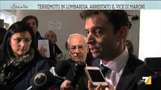 Laria che tira  Senato passa la Riforma Boschi Puntata 14102015 [upl. by Damle]