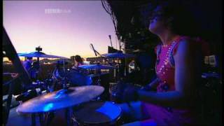 Arcade Fire  Neighborhood 1 Tunnels  Reading Festival 2007  Part 6 of 9 [upl. by Cenac59]