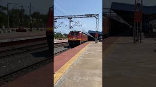 AgartalaSMVT Bengaluru Humsafar express full speed with WAP4 electric loco trendingshorts shorts [upl. by Nat]