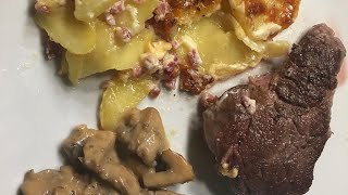 Kartoffel Gratin mit schinken  Championpfanne mit zwiebel und Steaks [upl. by Iah]