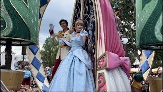 Festival of Fantasy Parade on 61524 [upl. by Etteloc]