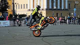 Bike Stunt in Saint Petersburg Russia [upl. by Eat716]