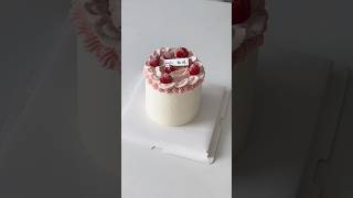 Immersive cake makingLinyi cake Size 5 inches Filling Red pitaya Oreo crispy chocolate beans [upl. by Lekcim462]