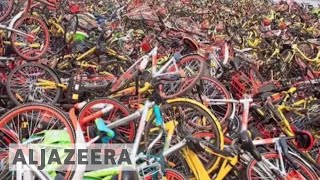 🇨🇳 Chinese seek to put brakes on bikesharing 🚴‍♂️ [upl. by Suzette]