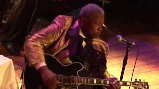 BB King quotWhen Love Comes to Townquot Live At Guitar Centers King of the Blues [upl. by Slemmer501]