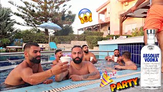 POOLPARTY 🎉 JETSKI FAHREN amp BOXAUTOMAT HOCHNEHMEN 🥵 ÇAKTIM VLOG  RamiK [upl. by Hung]