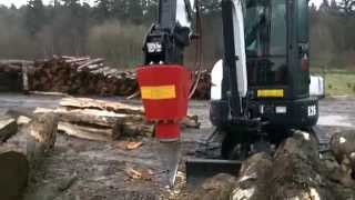 Split timber down using your excavator  The Lasco Roli [upl. by Cutlor]