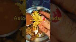 Aaloo k lachchedar pakodey teasy snacks food lovers homemade cooking shorts ytshorts [upl. by Allimak]