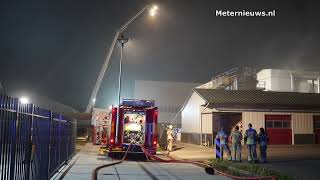 Grote bedrijfsbrand Steenwijk [upl. by Aihsiyt]