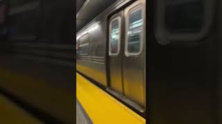 Q train leaves 96 st [upl. by Picco]