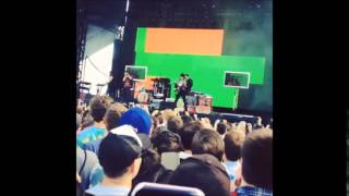 Julian Casablancas  The Voidz  Instant Crush  Live in Governors Ball Festival  06062014 [upl. by Elvah]