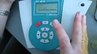 pH meter Metrohm 827 P2 [upl. by Aikam238]