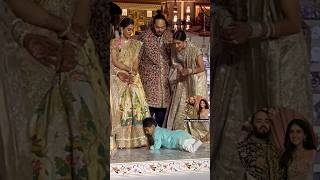 Anant Ambani Radhika Family ne Shloka Ambani ki beta Prithvi girte samay kitni gabhra gayi na😳 [upl. by Eldin]