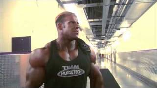 Jay Cutler runs into Ronnie Coleman at 2008 Mr Olympia [upl. by Itnaihc]