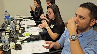 Curso de Análise Sensorial de Azeites capacita especialistas em São Paulo [upl. by Kcoj]