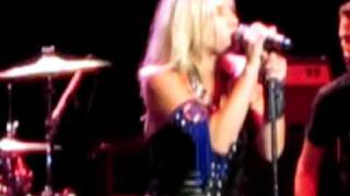 Cherie Currie Live in Concert 2010 at Pacific Amp OC Fair quotCmonquot The Runaways [upl. by Spoor]