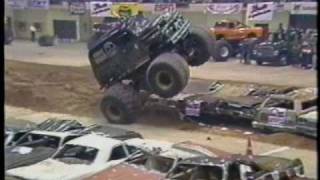 Grave Digger 20th Anniversary 2002 Part 1 [upl. by Inman]