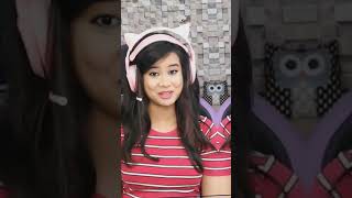 GIRLS YOUTUBER HACKER OR BOT COMMENTS ME ytshots freefire howtoearnmoneybyplayingfreefire [upl. by Mabelle]