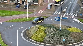 Onherkenbare politie rijopleiding met Spoed door IJmuiden [upl. by Sivek155]