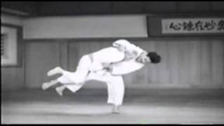 Kyuzo Mifune  X Dan Judo  The essence of Judo 1955 [upl. by Toddy410]