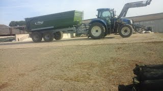 curage de Fumier 2016  en new Holland t6030 ampfigel [upl. by Airdnat]