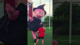 Peppa Pig Theme Park  Meet amp Greet With Peppa Pig  MAS KIDS Dancing With Peppa [upl. by Erlin]