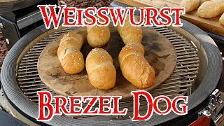 BBQ Brezel Dog mit Süßem Senf  Eine absolut geniale Verschmelzung  Grill amp Chill  BBQ amp Lifestyle [upl. by Lebar]