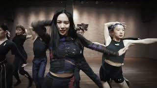 王霏霏 Wang Feifei quotTake A Posequot Dance Practice [upl. by Suiravad]