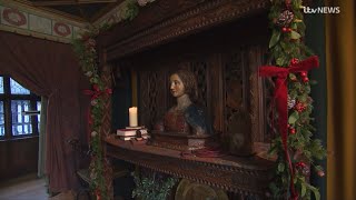 A Tudor Christmas in Hever Castle’s Boleyn Apartment [upl. by Eyram90]