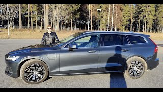 Perheautoksi esittelyssä Volvo V60 T8 2019 [upl. by Collar]