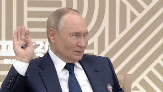 «Опоздали на 15 лет» Владимир Путин заявил о неспособности США остановить Китая [upl. by Ginevra191]