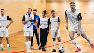 Quand Pierre Garnier M Pokora et Amel Bent se transforment en joueurs de foot pour aider [upl. by Marmawke]