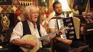 Barretts Privateers  Marc Nerenberg with Bashu NaimiRoy  Live at the Yellow Door Hootenanny [upl. by Nilak]