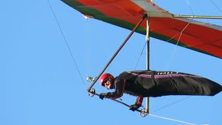 Hang Glider Launch amp Flight at Dunstable Downs 😎 [upl. by Donnelly]