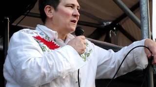 kd lang Hallelujah  ZooTunes Seattle August 10 2011 [upl. by Rida415]