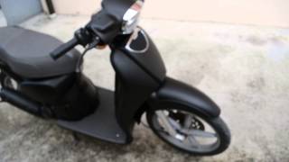 APRILIA SCARABEO 50 YOUMOTORS [upl. by Yenruogis]