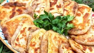 Recette de Msemen farcis à la graisse de moutonملوي بالشحمة Stuffed Msemen with Lamb Fat [upl. by Medea]