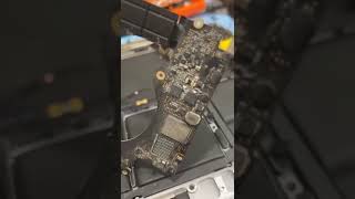 MacBook overheating  shocking inside [upl. by Klemm]