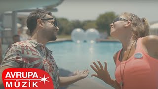 Özgün  Tatil Official Video [upl. by Grier]