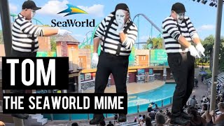 Tom the SeaWorld Mime is the Guvnor [upl. by Lek181]