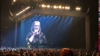 Adele live SINGALONG FAIL during Rolling in the Deep [upl. by Loree733]