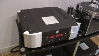 MOON EVOLUTION 700 I Integrated Amplifier  מגבר סטריאו משולב היי אנד [upl. by Gonzalo]