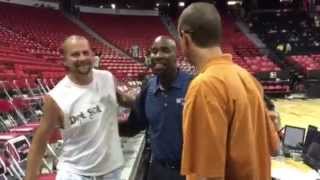 Mateen Cleaves Signing Autographs At Las Vegas Summer League – iFolloSportscom [upl. by Nomis]