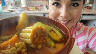 Mole de ollaCaldo de res en salsa guajillo con verdurasMarisolpink [upl. by Mirelle673]