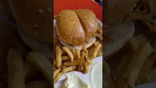 Zinger burger and club sandwich zingerburger yt food 1million 1kviews foodlover foodie [upl. by Janiuszck]