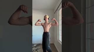 13 Year Old Bodybuilder Shows Off Physique 💪🏼 [upl. by Sinclair]