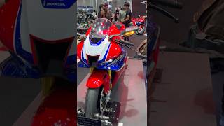 CBR1000RRR 2024 เปลี่ยนอะไรมาบ้าง cbr1000rrr bigbike superbike [upl. by Anaehs991]